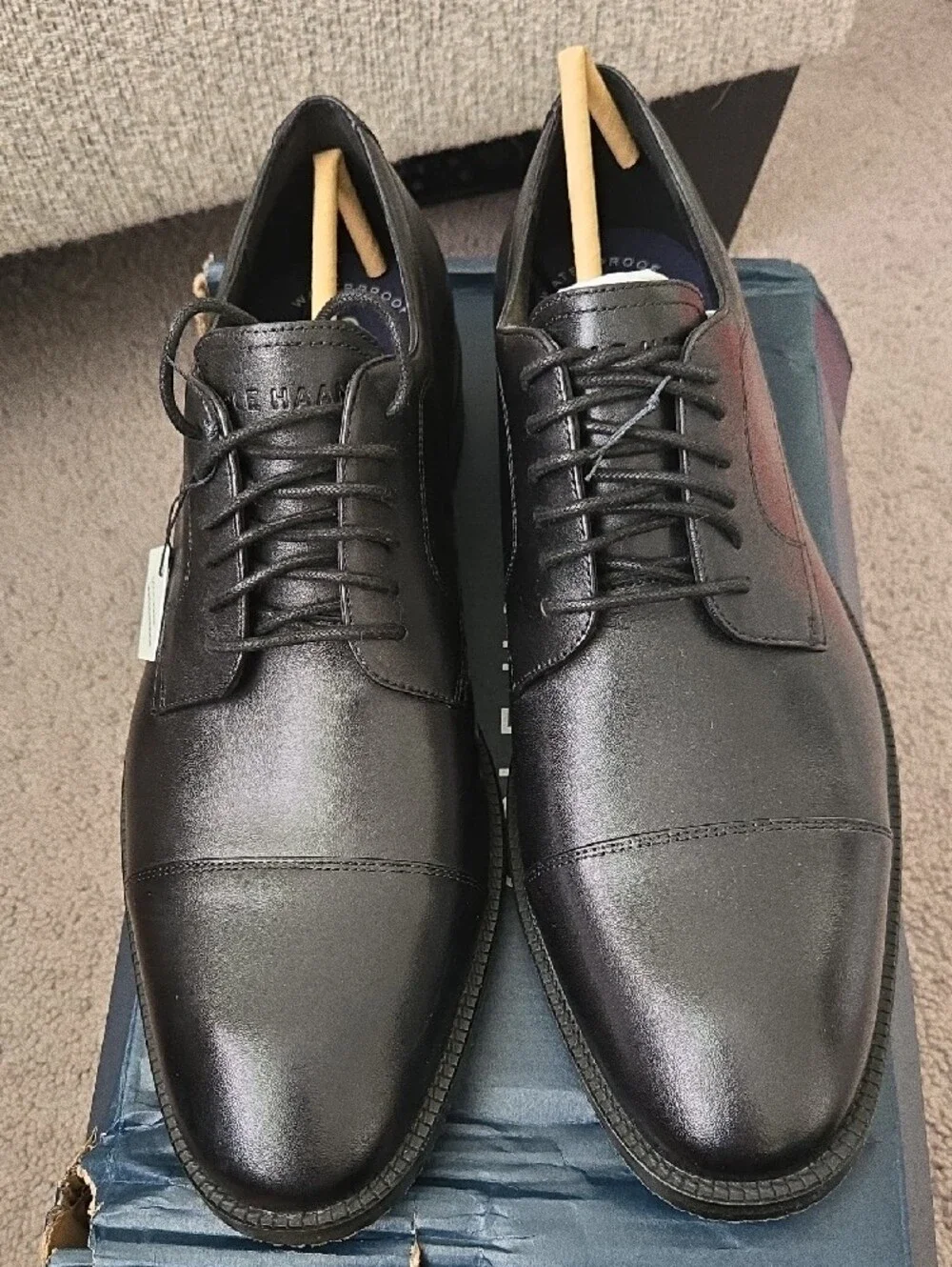 Cole Haan Black Leather ME Cap Oxford - Men's Size 9.5